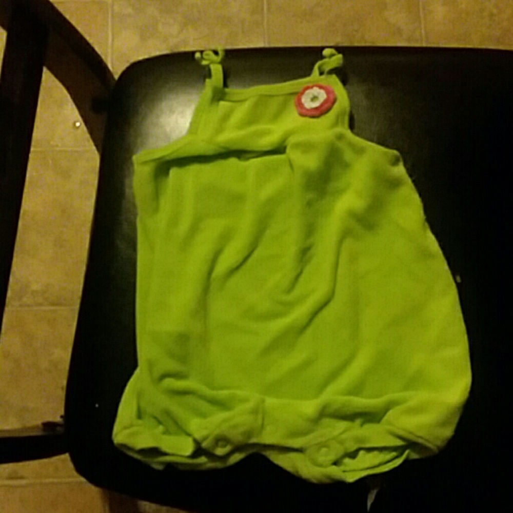 Baby tank top onsie